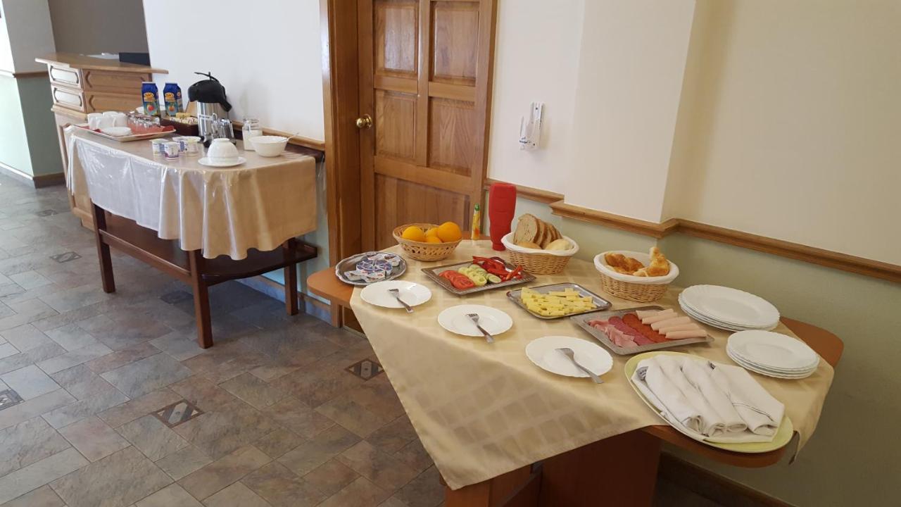 Bed and Breakfast Laetitia Panzió Kaposvár Exterior foto